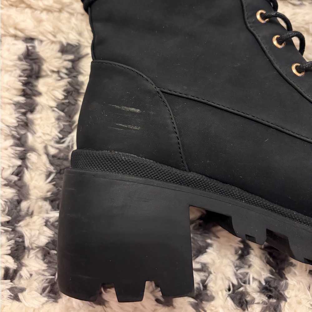 Shoedazzle Sebbe Lug-Sole Bootie - Picture 7 of 12